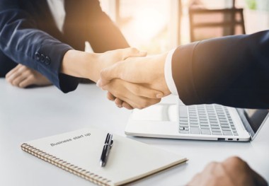LHLegal đại diện ông N.H.Q tham gia đàm phán với công ty P.T để bảo vệ quyền và lợi ích cho khách hàng
