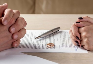 LHLegal hỗ trợ ông L.N.D hoàn tất thủ tục thuận tình ly hôn với bà H.N.T