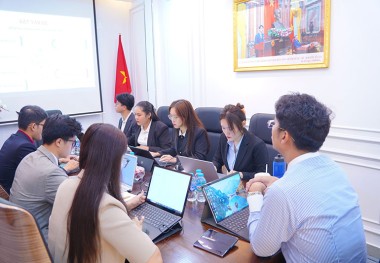 LH Legal tổ chức buổi Training nội bộ chuyên đề “Thẩm quyền xét xử của Tòa án theo quy định mới của pháp luật”