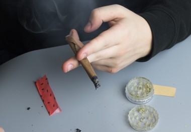 LHLegal bào chữa cho bị cáo T.N.P trong vụ án “Chứa chấp việc sử dụng trái phép chất ma túy”