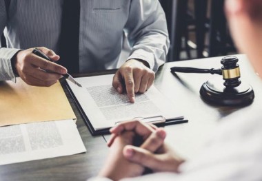 LHLegal hỗ trợ công ty N.H soạn thảo Đơn đề nghị xem xét Bản án đã có hiệu lực để kháng nghị hủy bản án trái pháp luật