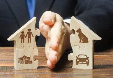 LHLegal hỗ trợ bà N.T.Tr hoàn tất thủ tục khởi kiện ly hôn chia tài sản với ông N.T.T