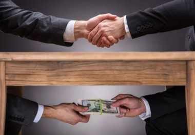 LHLegal hỗ trợ Công ty TNHH T. điều tra và tố cáo nhân sự cao cấp có hành vi tham ô, lừa đảo, cưỡng đoạt tài sản