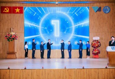 Luật sư Lê Nguyên Hòa tham dự Lễ khai giảng tại Trường Đại học Kinh tế - Luật, ĐHQG-HCM (UEL)