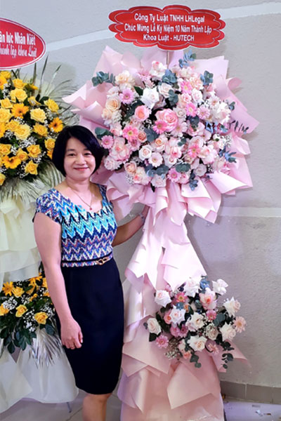 Luật sư Nguyễn Thị Trúc tham dự buổi lễ kỷ niệm 10 năm thành lập Khoa Luật trường Đại học HUTECH