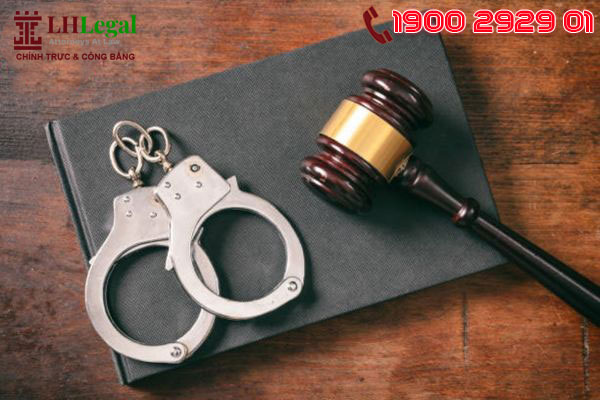 Hình phạt tù có thời hạn đối với người phạm tội dưới 18 tuổi sẽ được quy định tại Điều 103 Bộ luật hình sự 2015