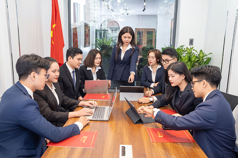 Mỗi vụ ly hôn là một hoàn cảnh khác nhau - Luật sư LH Legal luôn lắng nghe, phân tích kỹ và xây dựng phương án phù hợp với từng khách hàng