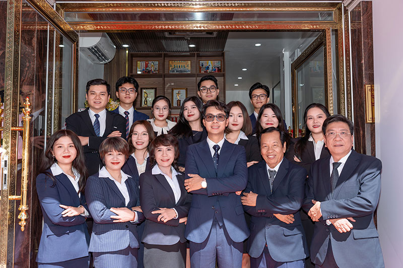 Tư vấn pháp luật doanh nghiệp thường xuyên - Dịch vụ chuyên nghiệp từ LH Legal