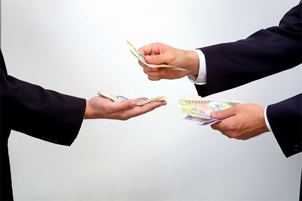Theo quy định pháp luật, bạn không phải trả những khoản vay mình không thực hiện và không hưởng lợi