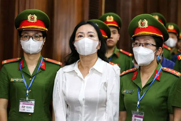 Bà Trương Mỹ Lan