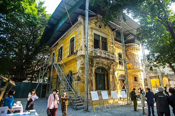 Cải tạo biệt thự cũ có được thay đổi nguyên trạng ban đầu?