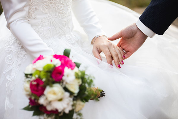 Can Communist Party Members Marry Foreign Nationals?