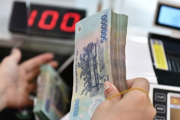 Cập nhật lãi suất ngân hàng: Lãi suất tiền gửi tiếp tục giảm