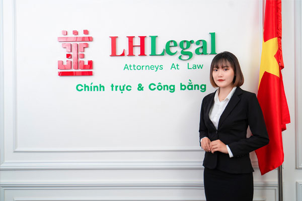 LHLegal Chúc mừng sinh nhật Trợ lý Luật sư Trần Thị Trung Hậu