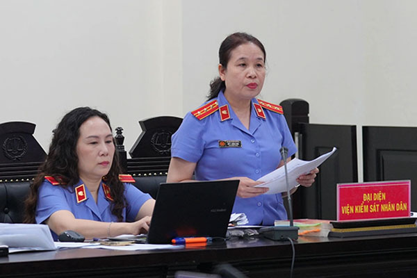 Đại diện viện kiểm sát tại phiên tòa