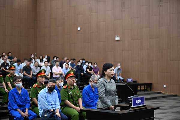 Cựu Bộ trưởng Nguyễn Thị Kim Tiến lĩnh án 3 năm tù, không được hưởng án treo