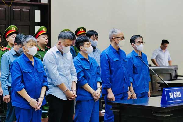 Các bị cáo tại phiên tòa phúc thẩm