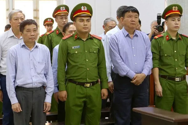 Bị cáo Đinh La Thăng cùng đồng phạm tại phiên xử sơ thẩm
