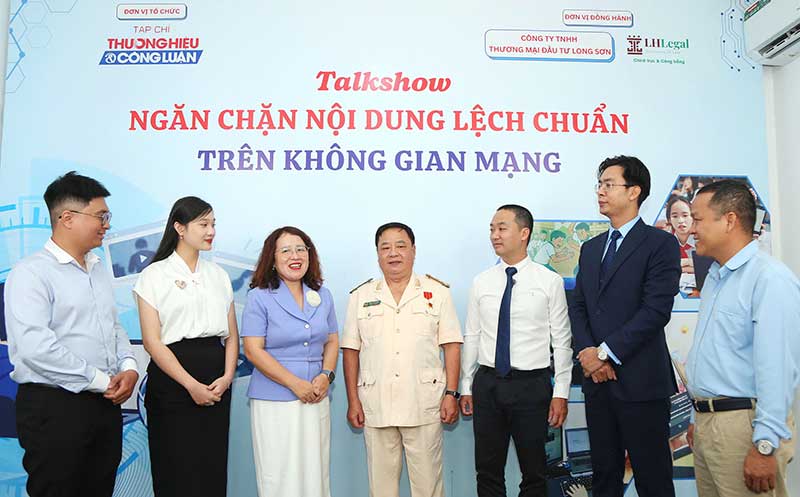 Dấu ấn tại Talkshow “Cấp thiết ngăn chặn nội dung lệch chuẩn trên không gian mạng”