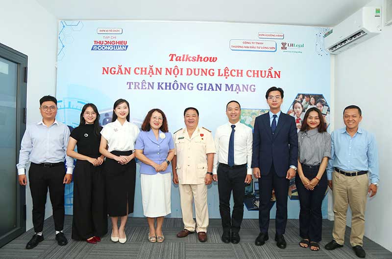 Dấu ấn tại Talkshow “Cấp thiết ngăn chặn nội dung lệch chuẩn trên không gian mạng”