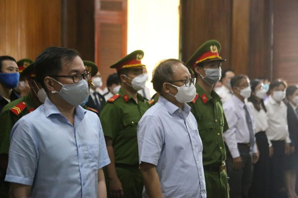 Các bị cáo tại phiên tòa.