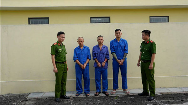 TikToker Khánh Sky, Vua Quạt và Hồ Văn Khoa