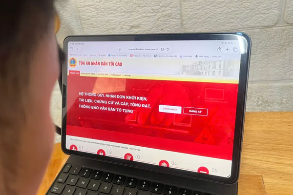 Khởi kiện online: Người dân có thể nộp đơn và cung cấp tài liệu chứng cứ trên môi trường điện tử