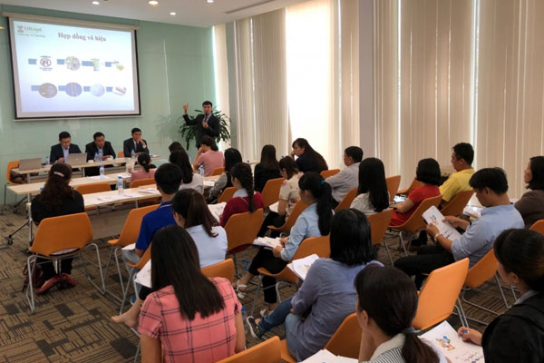 Luật sư Lê Nguyên Hòa tham gia đào tạo Tập huấn pháp luật tại KCN Protrade (2018)