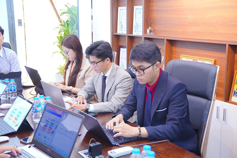 LH Legal tổ chức buổi Training nội bộ chuyên đề “Thẩm quyền xét xử của Tòa án theo quy định mới của pháp luật”