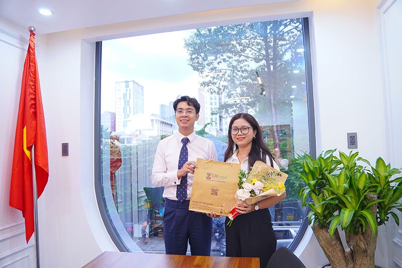 LH Legal tri ân và chúc mừng Ngày Phụ nữ Việt Nam 20/10