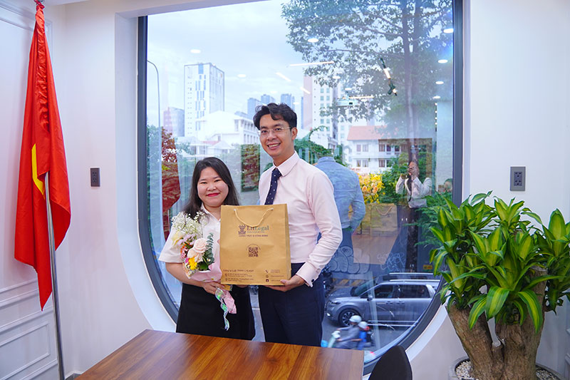 LH Legal tri ân và chúc mừng Ngày Phụ nữ Việt Nam 20/10