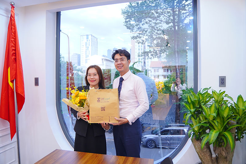 LH Legal tri ân và chúc mừng Ngày Phụ nữ Việt Nam 20/10