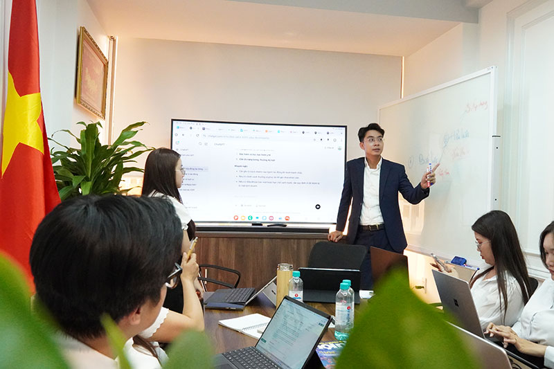 LHLegal đẩy mạnh ứng dụng AI trong hoạt động pháp lý