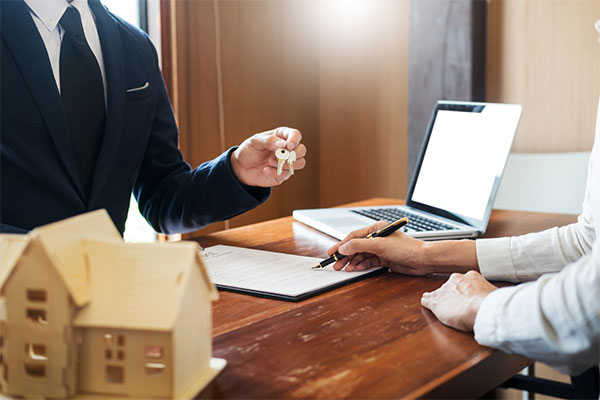 LHLegal hỗ trợ Công ty Sơn Nhật giải quyết tranh chấp, chấm dứt hợp đồng thuê đầy rủi ro