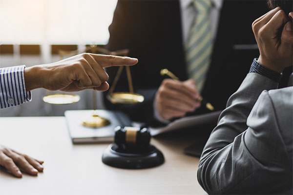 LHLegal bảo vệ quyền và lợi ích hợp pháp cho ông N.K.L trong vụ tranh chấp với Công ty IMG Việt Nam