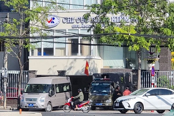 [Thanh Niên] Luật sư Hoà trả lời báo Thanh Niên: Vì sao Công an TP.HCM điều tra nhiều vụ đăng kiểm ở các tỉnh?