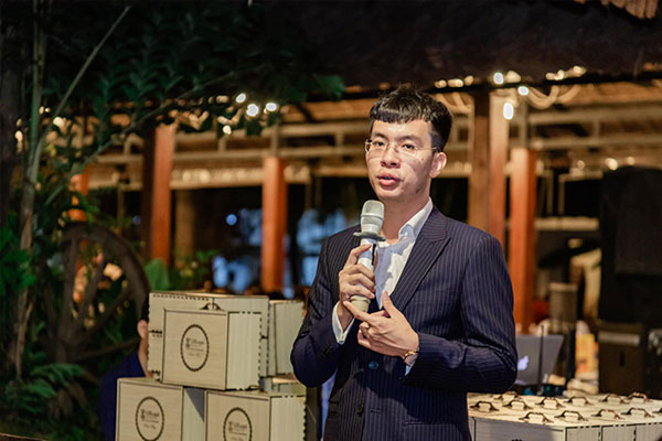 Luật sư 8X Lê Nguyên Hòa: Mong muốn giúp đỡ xã hội bằng chính kiến thức của mình
