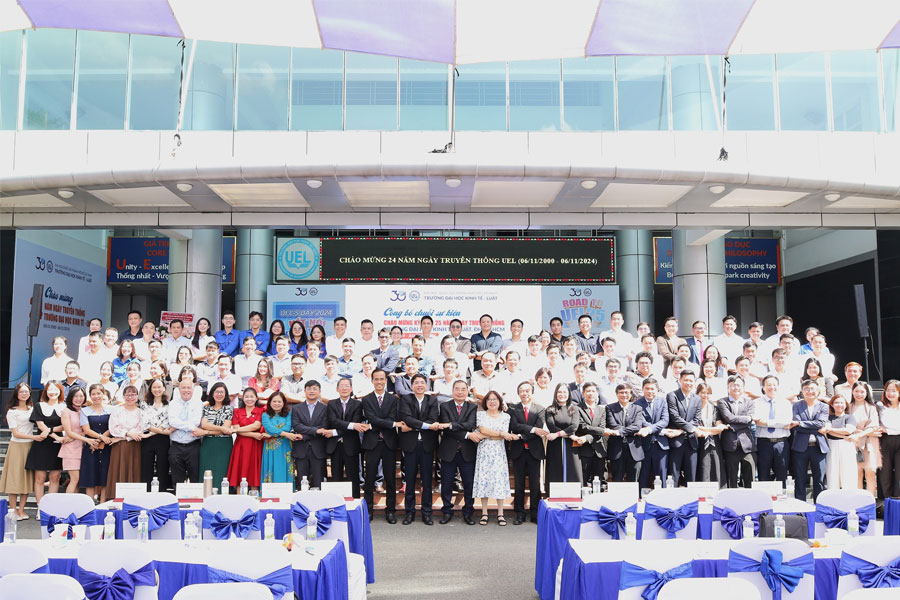 Luật sư Lê Nguyên Hòa tham dự lễ kỷ niệm 25 năm thành lập UEL