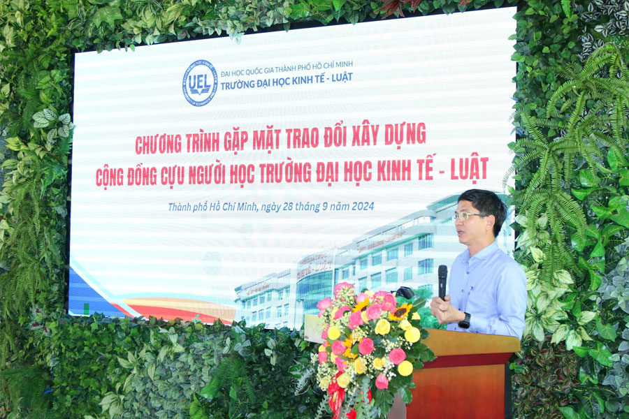 Luật sư Lê Nguyên Hòa tham dự sự kiện kết nối cộng đồng cựu sinh viên trường Đại học Kinh tế - Luật