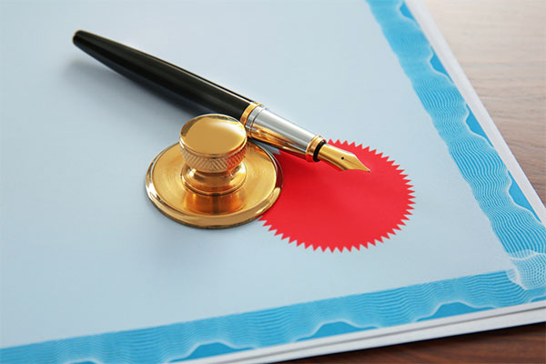 Tài liệu nước ngoài phải hợp pháp hóa lãnh sự và được dịch sang tiếng Việt có chứng thực