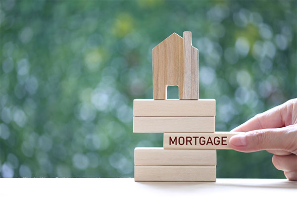 Bên nhận thế chấp không đồng ý cho bên thế chấp bán tài sản thì bên bán phải giải chấp chung cư mới có thể bán