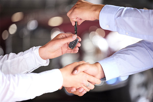 Ngân hàng có trách nhiệm bàn giao tài sản cho người trúng đấu giá