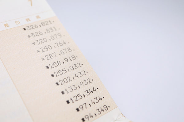 Người nước ngoài có nghĩa vụ duy trì số dư tối thiểu trên tài khoản thanh toán theo quy định ngân hàng