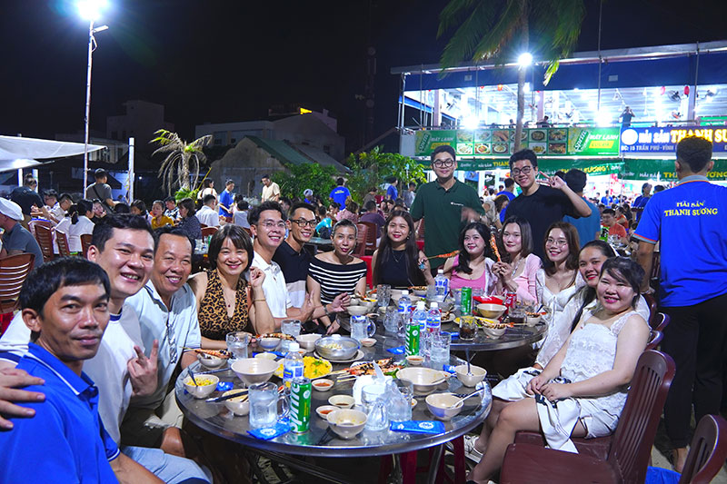 Nha Trang hành trình đáng nhớ của đại gia đình LHLegal