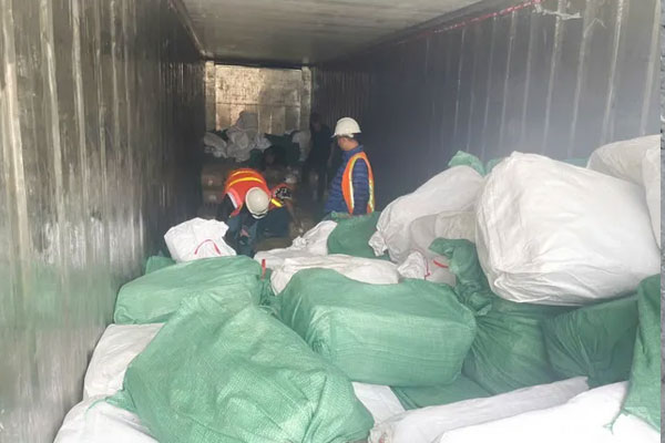 Phanh phui chiêu trò xuất khống 1.400 tấn chân gà đông lạnh nhằm trốn thuế hàng tỷ đồng