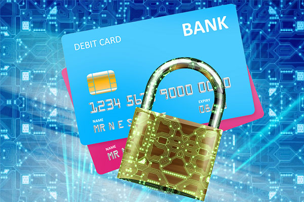 Ngân hàng phong tỏa tài khoản của khách hàng khi nhận được yêu cầu bằng văn bản của cơ quan thẩm quyền