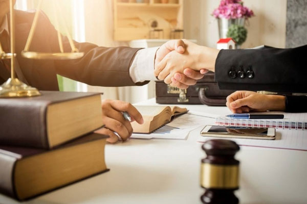 Quan hệ pháp luật là gì? Khi nào được gộp nhiều tranh chấp để giải quyết tại trọng tài thương mại?