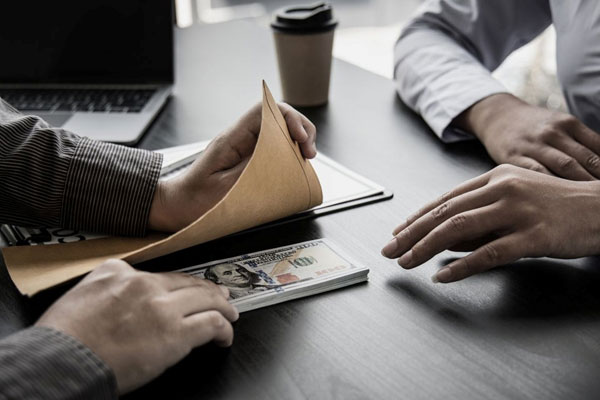 Vấn đề phòng chống nạn rửa tiền luôn được Nhà nước Việt Nam ưu tiên