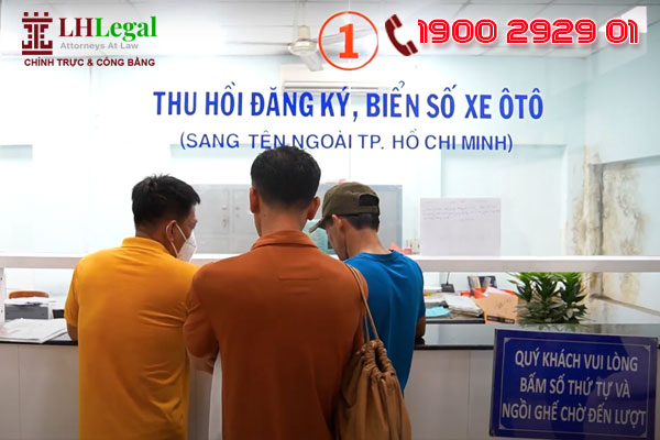 Sau khi đăng ký biển số trúng đấu giá, bạn cần làm thủ tục thu hồi biển số cũ