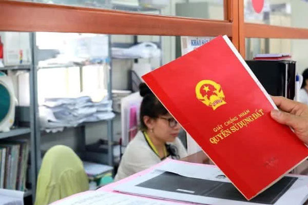 Sổ đỏ bị cấp sai thông tin: Có cần làm lại thủ tục từ đầu?